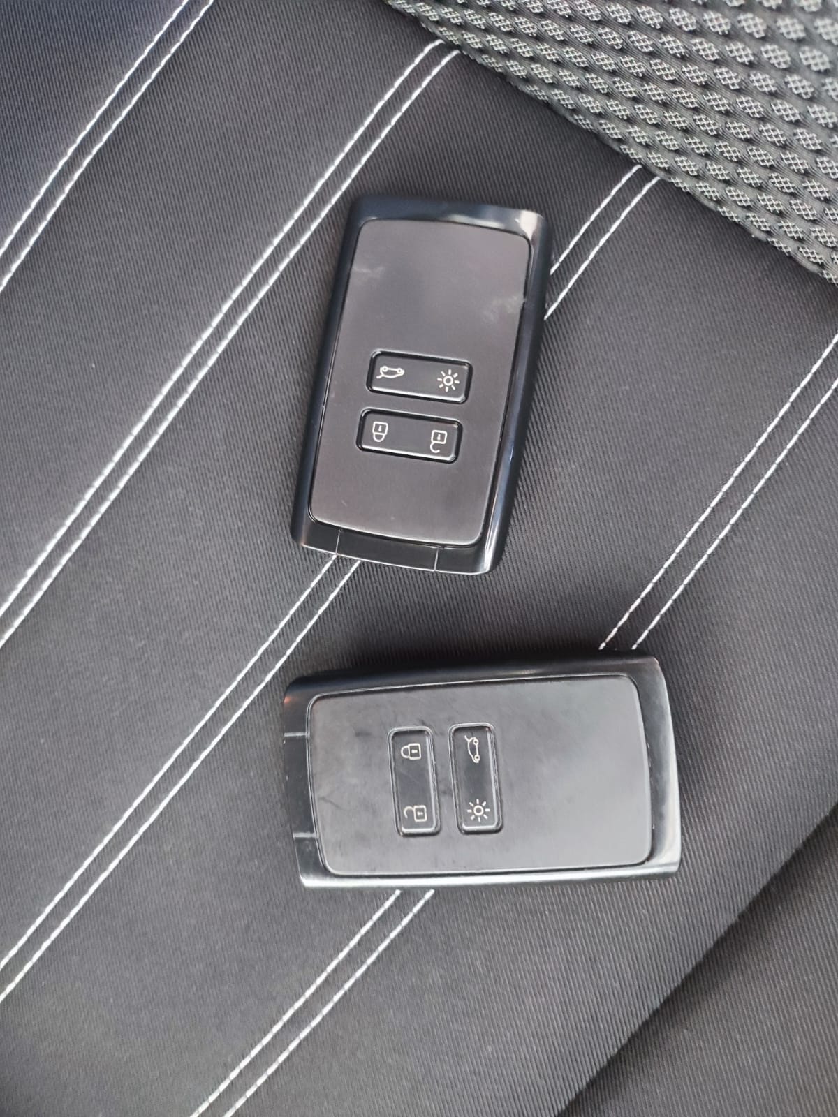 DACIA DUSTER PRESTIGE