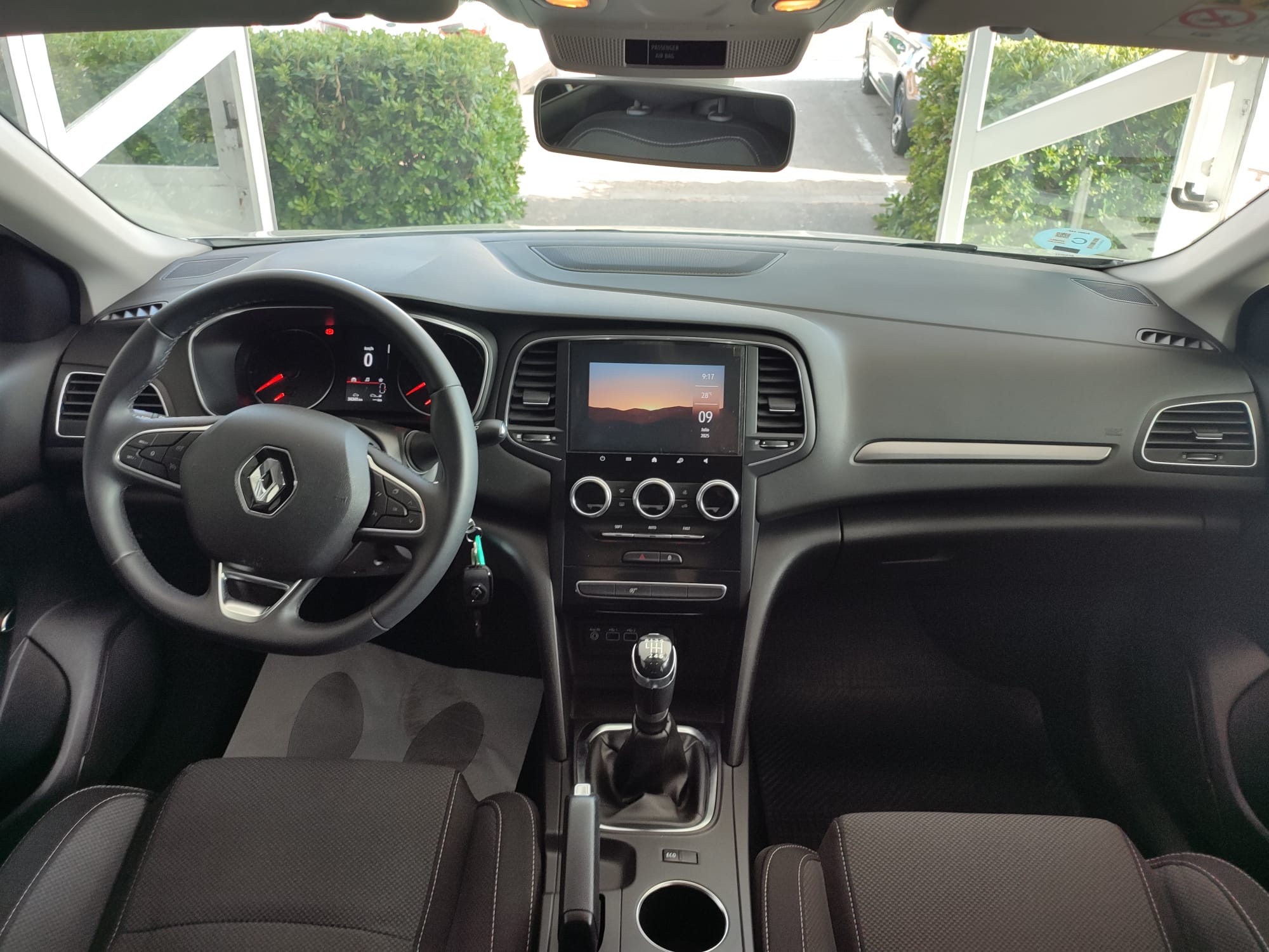 RENAULT MEGANE