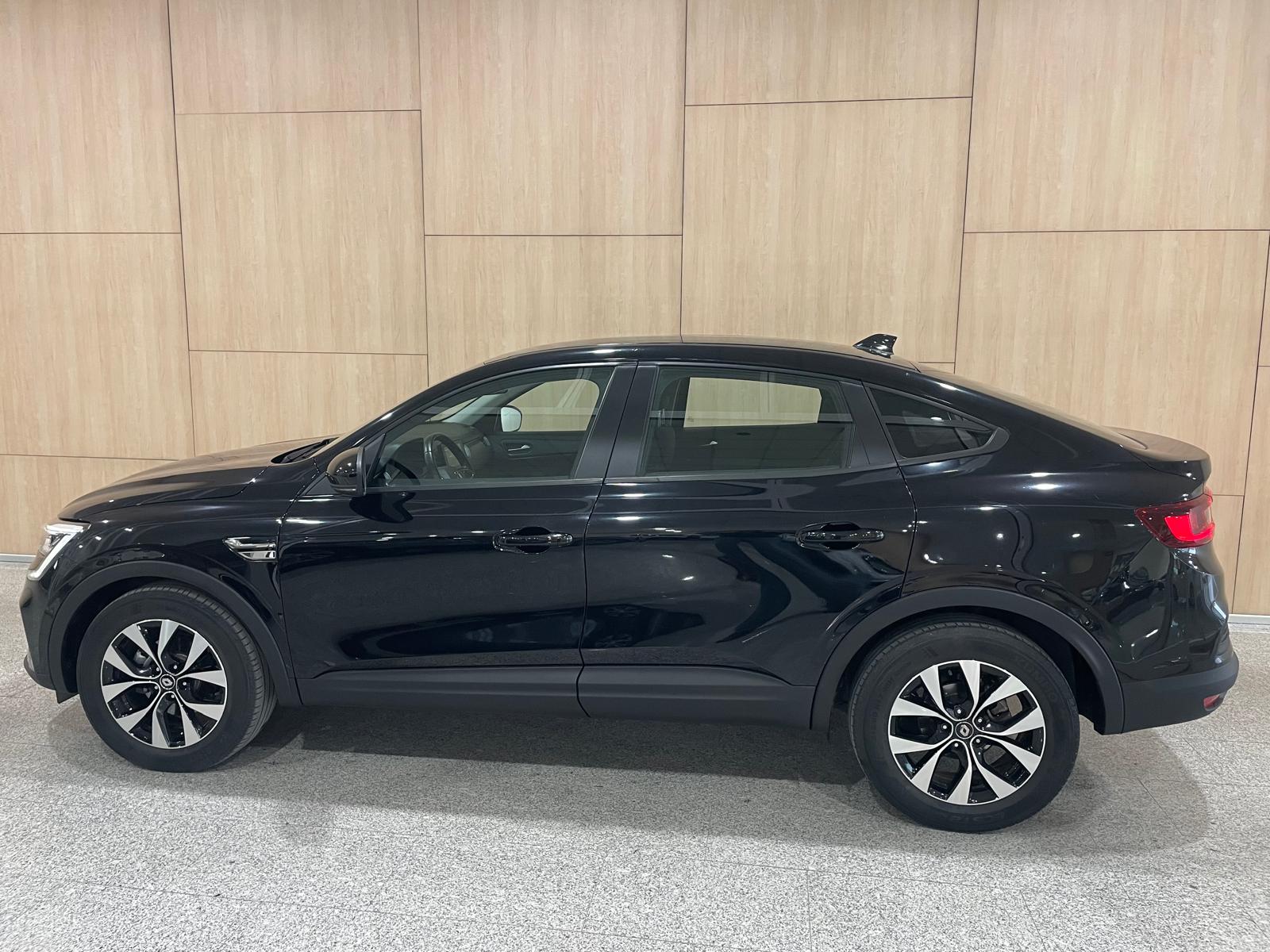 Renault Arkana Negro