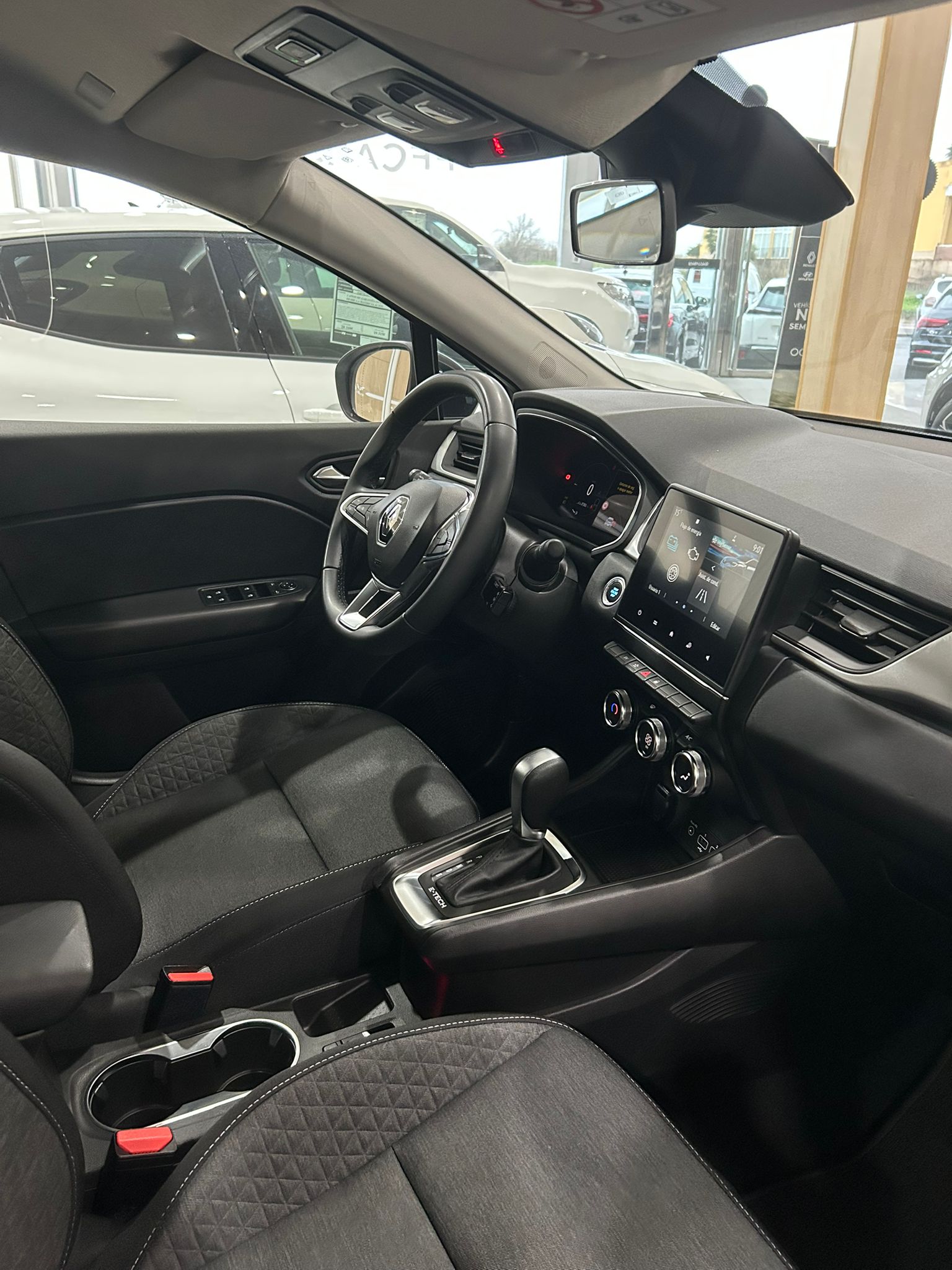 RENAULT CAPTUR