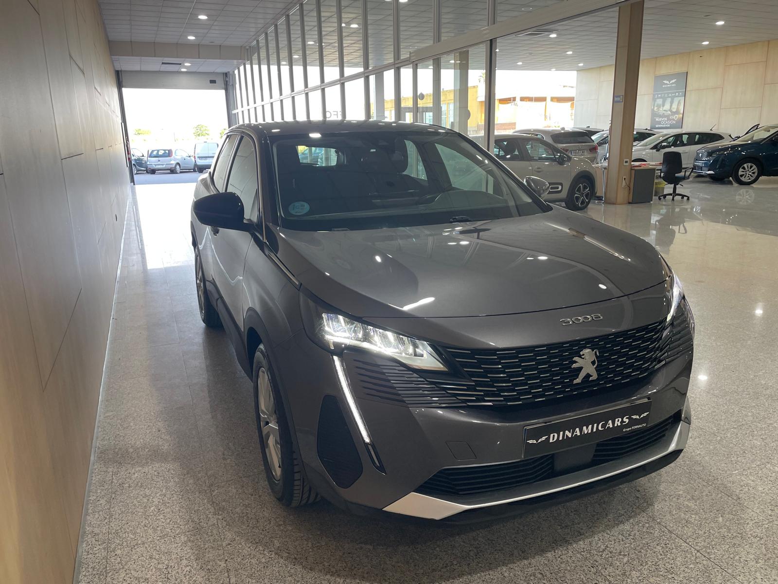 PEUGEOT 3008 ACTIVE PACK 1.5CC BLUEHDI 130CV AUTOMATICO