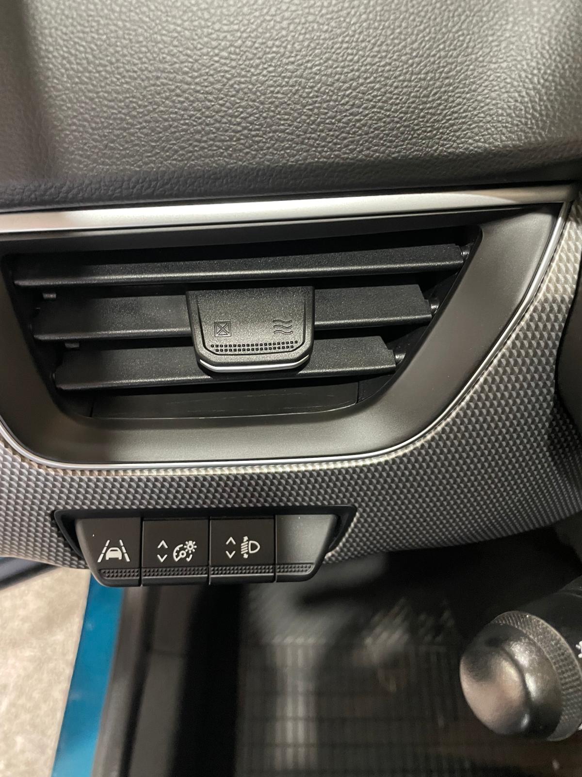 RENAULT ARKANA ZEN E-TECH HYBRID 145CV